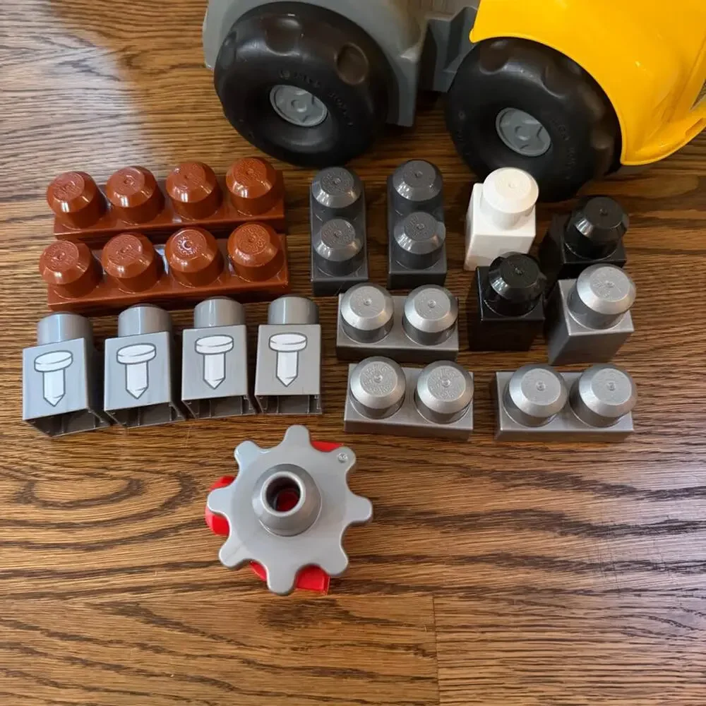 Mega Bloks CAT Cement Mixer